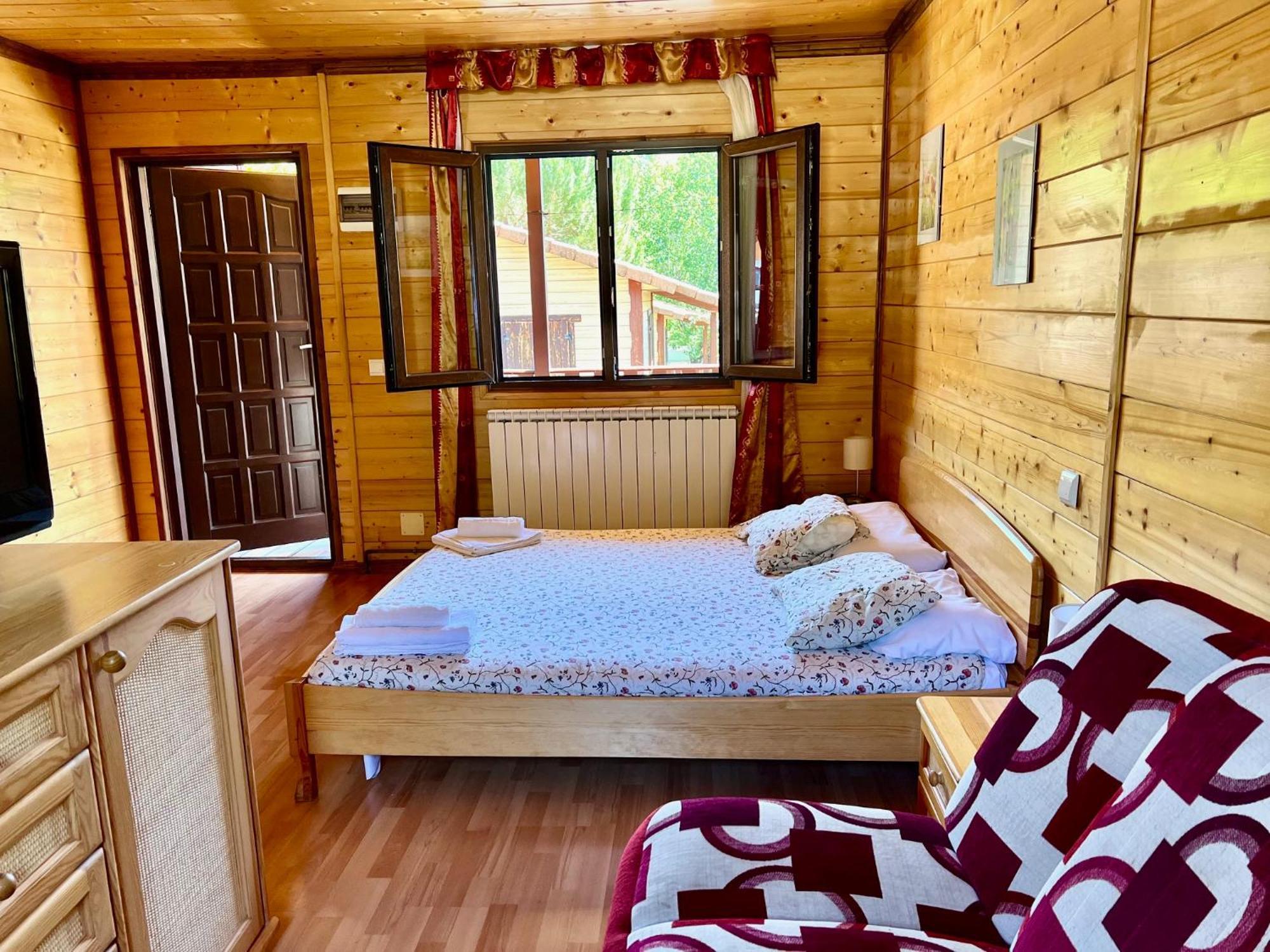 Camping Valle de Hecho Extérieur photo